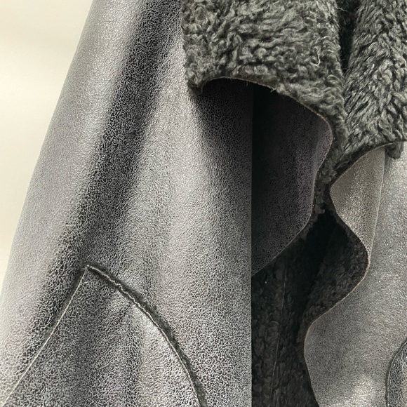 RW&CO faux shearling sleeveless vest XS - Picture 3 of 5